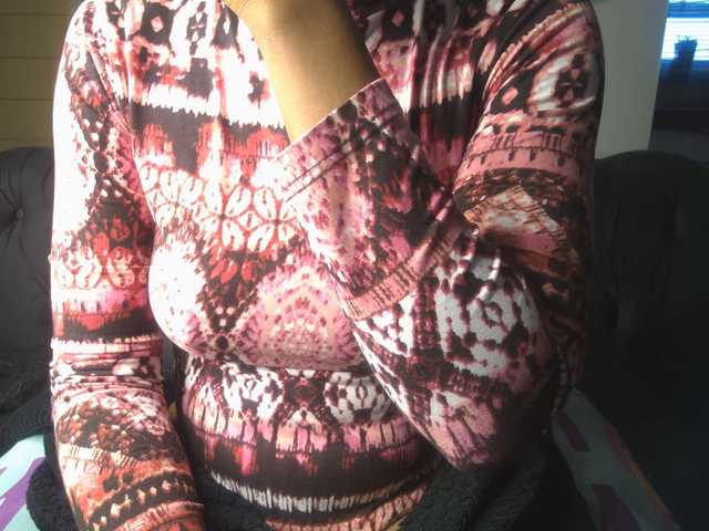 SexyBaddie live cam on BongaCams