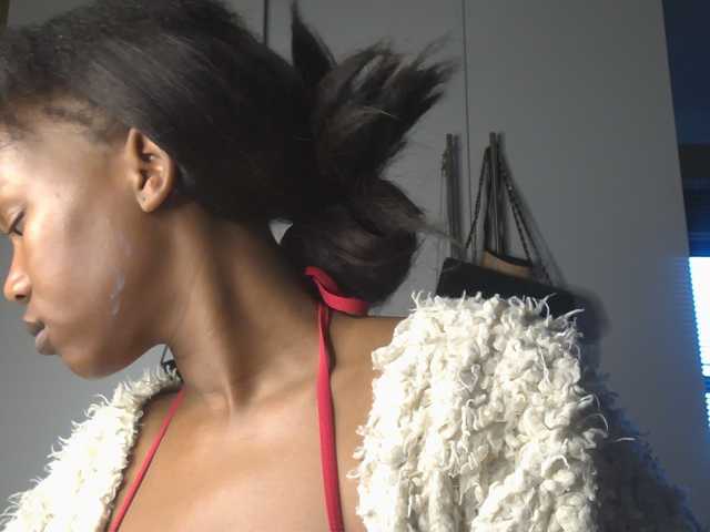 SexyBaddie live cam on BongaCams