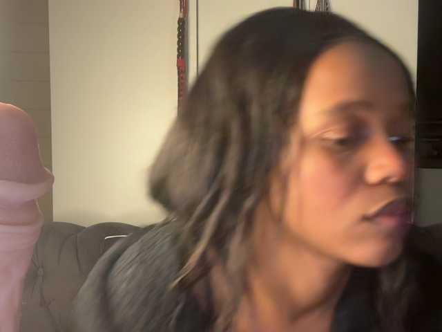 SexyBaddie live cam on BongaCams