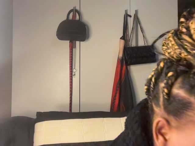 SexyBaddie live cam on BongaCams