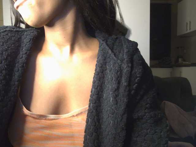 SexyBaddie live cam on BongaCams