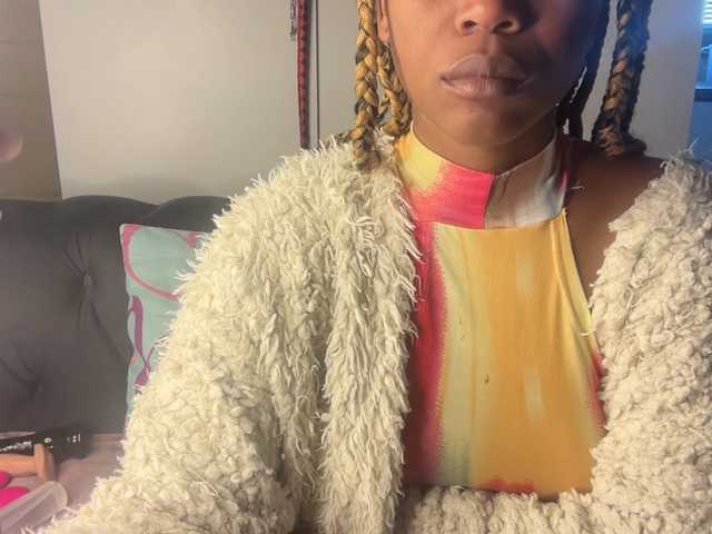 SexyBaddie live cam on BongaCams