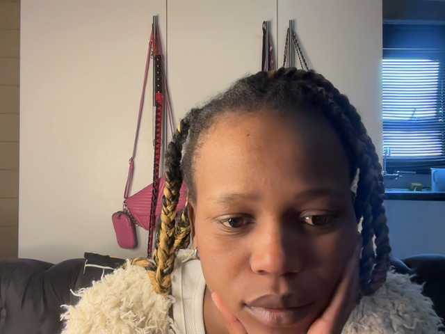 SexyBaddie live cam on BongaCams