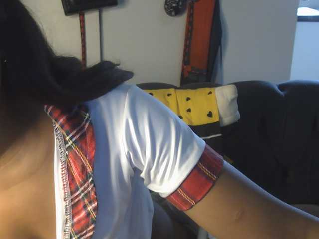 SexyBaddie live cam on BongaCams