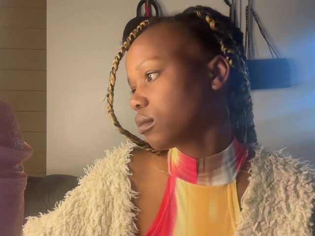 SexyBaddie live cam on BongaCams