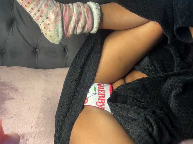 SexyBaddie live cam on BongaCams