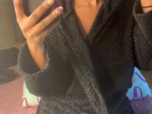 SexyBaddie live cam on BongaCams