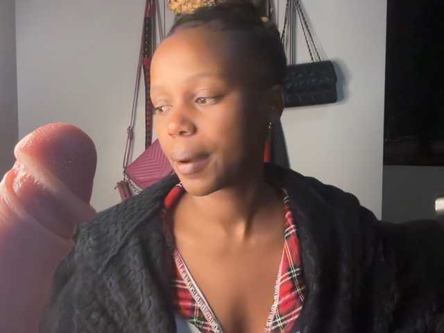 SexyBaddie live cam on BongaCams