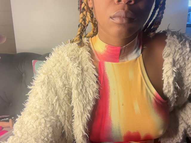 SexyBaddie live cam on BongaCams