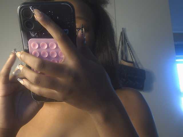 Sexyasszeee on Bongacams