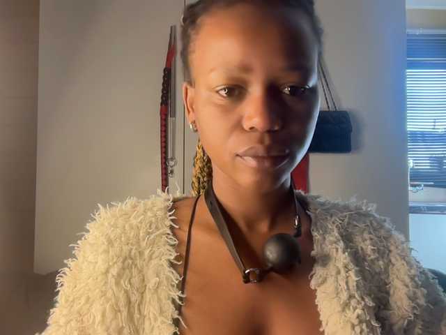 SexyBaddie live webcam show