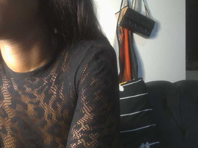SexyBaddie live cam on BongaCams