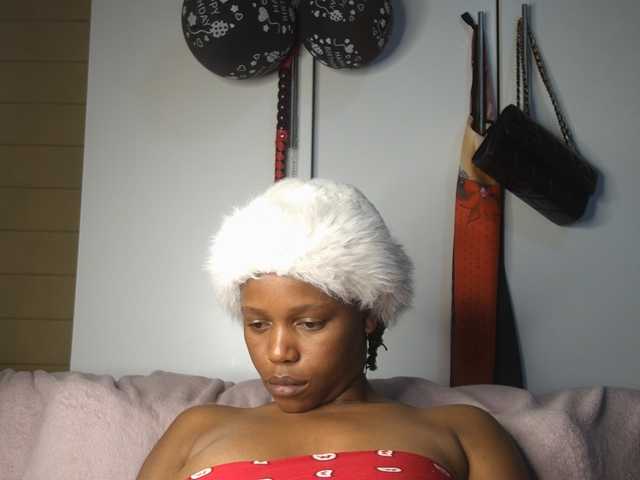 SexyBaddie live cam on BongaCams