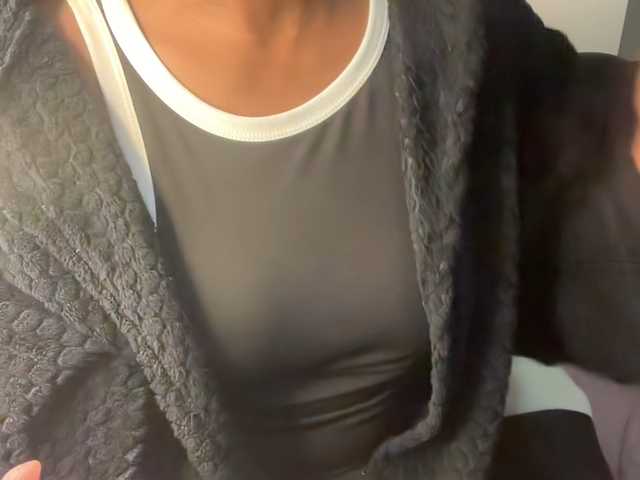 SexyBaddie live cam on BongaCams
