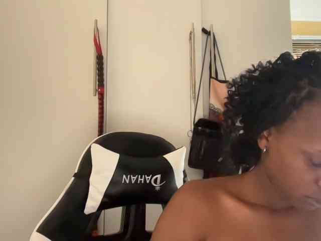 Sexyasszeee