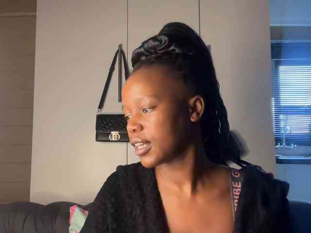Sexyasszeee webcam