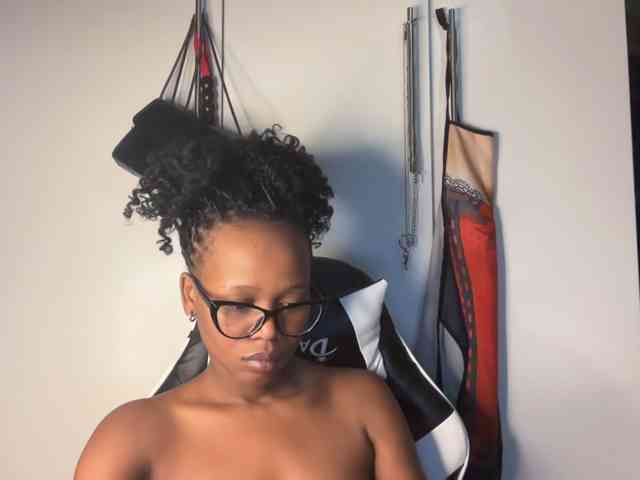 SexyBaddie SexyBaddie