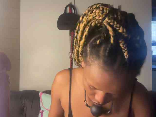 Sexyasszeee webcam