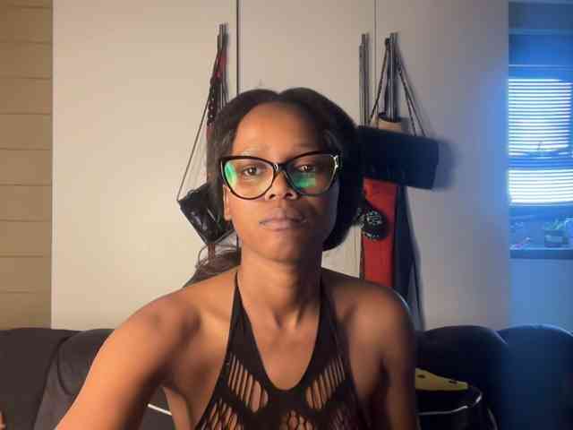 Sexyasszeee webcam