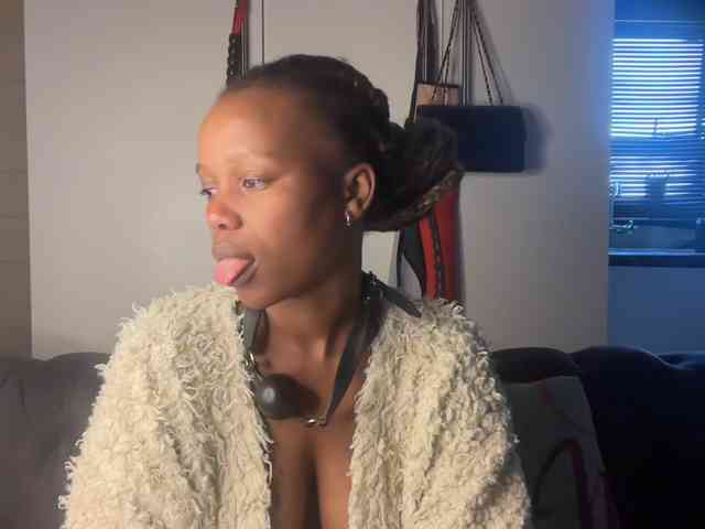 Sexyasszeee webcam