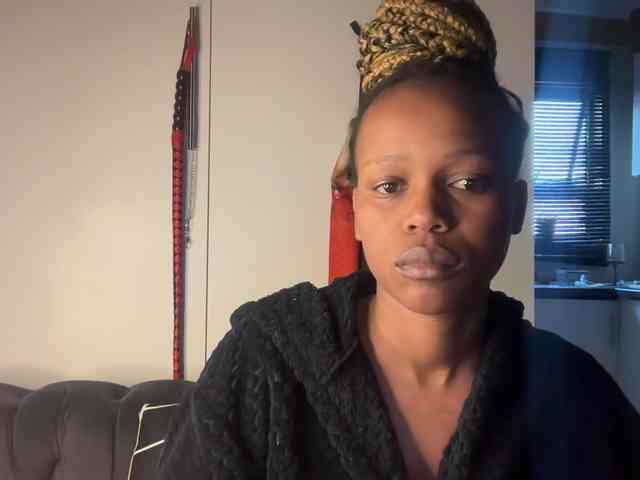 Sexyasszeee webcam