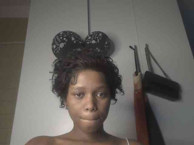 Sexyasszeee webcam