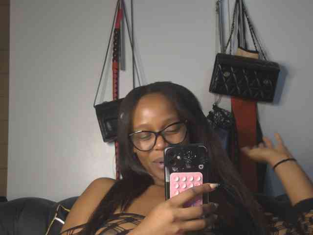 Sexyasszeee webcam