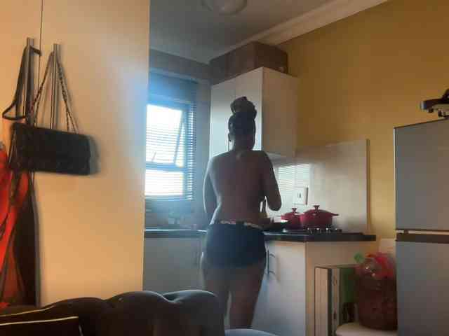 Sexyasszeee webcam