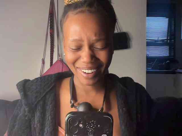 Sexyasszeee webcam