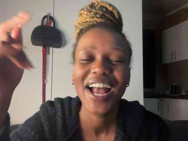 Sexyasszeee webcam