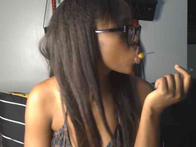 Sexyasszeee webcam