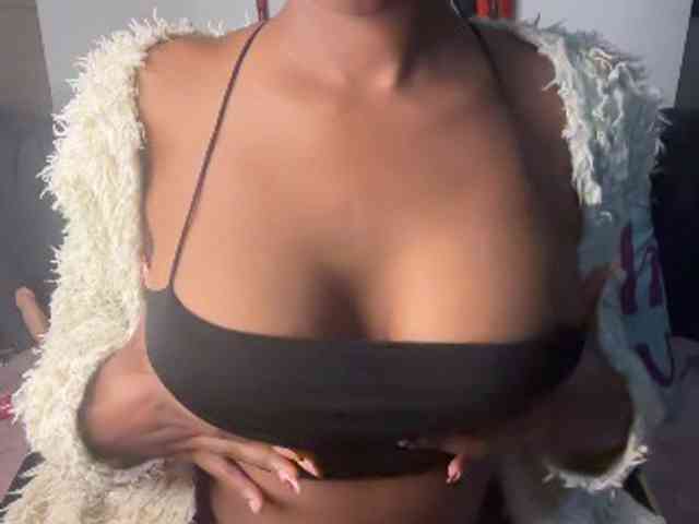 Sexyasszeee webcam