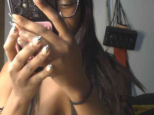Sexyasszeee webcam