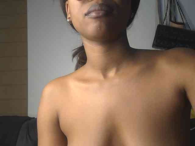 Sexyasszeee webcam