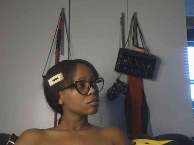 Sexyasszeee webcam