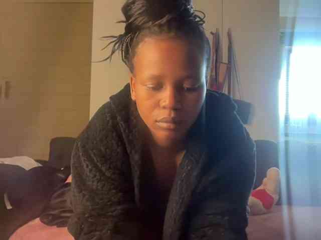 Sexyasszeee webcam