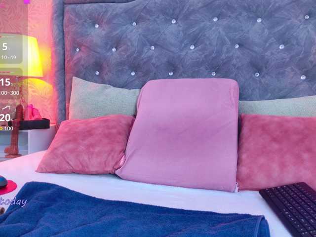LiaTeylor live cam on BongaCams
