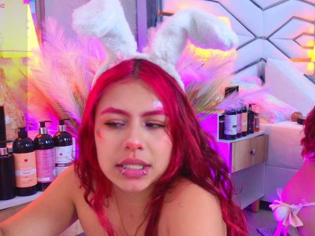 LiaTeylor live cam on BongaCams
