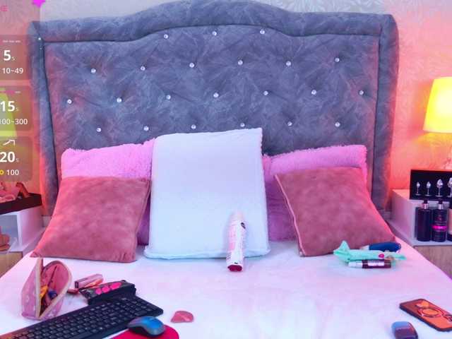 LiaTeylor live cam on BongaCams