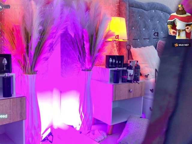 LiaTeylor live cam on BongaCams