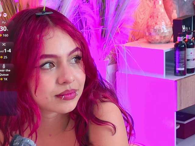 LiaTeylor live cam on BongaCams