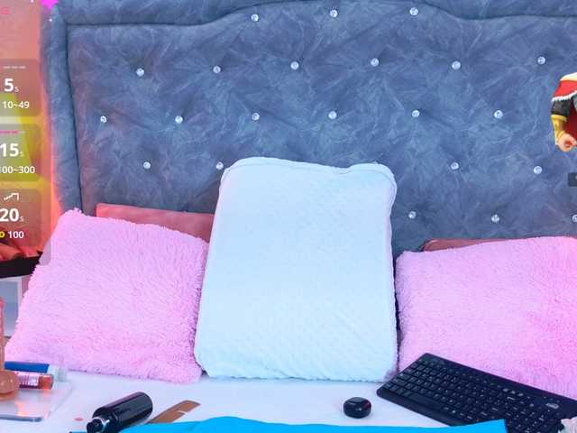LiaTeylor live cam on BongaCams