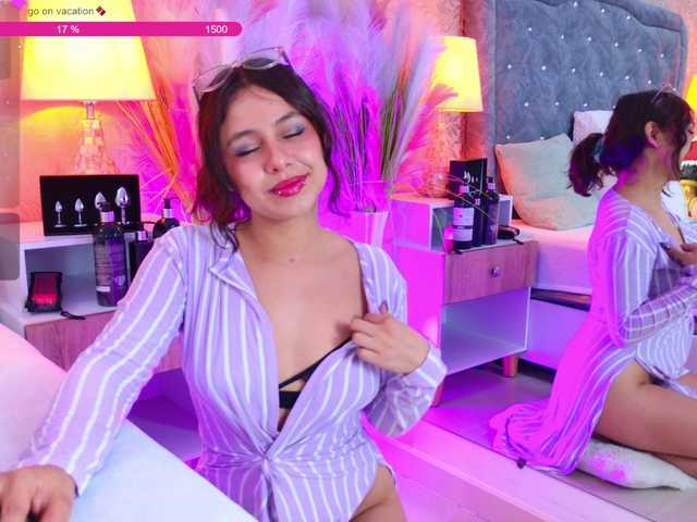 LiaTeylor live cam on BongaCams