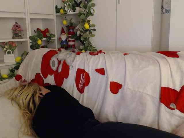 karolynesyera webcam