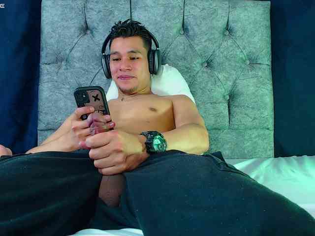 BoyKing23