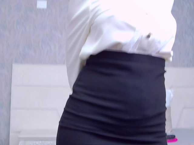 LoreneMoonlight's BongaCams show and profile