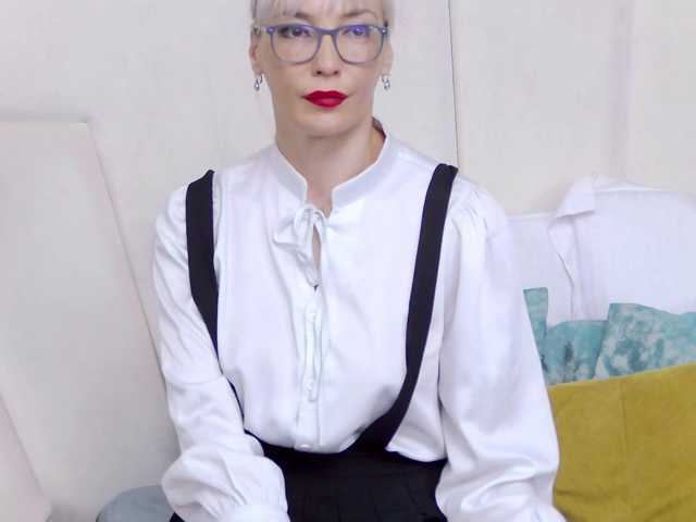 LoreneMoonlight live cam