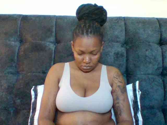 Sexyapple2002 webcam