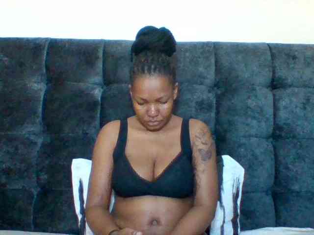Sexyapple2002 webcam