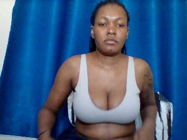 Sexyapple2002 webcam